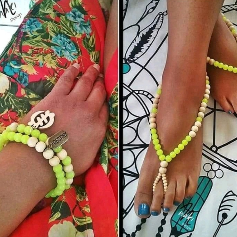 Fluorescent Barefoot Sandals and Bracelet set